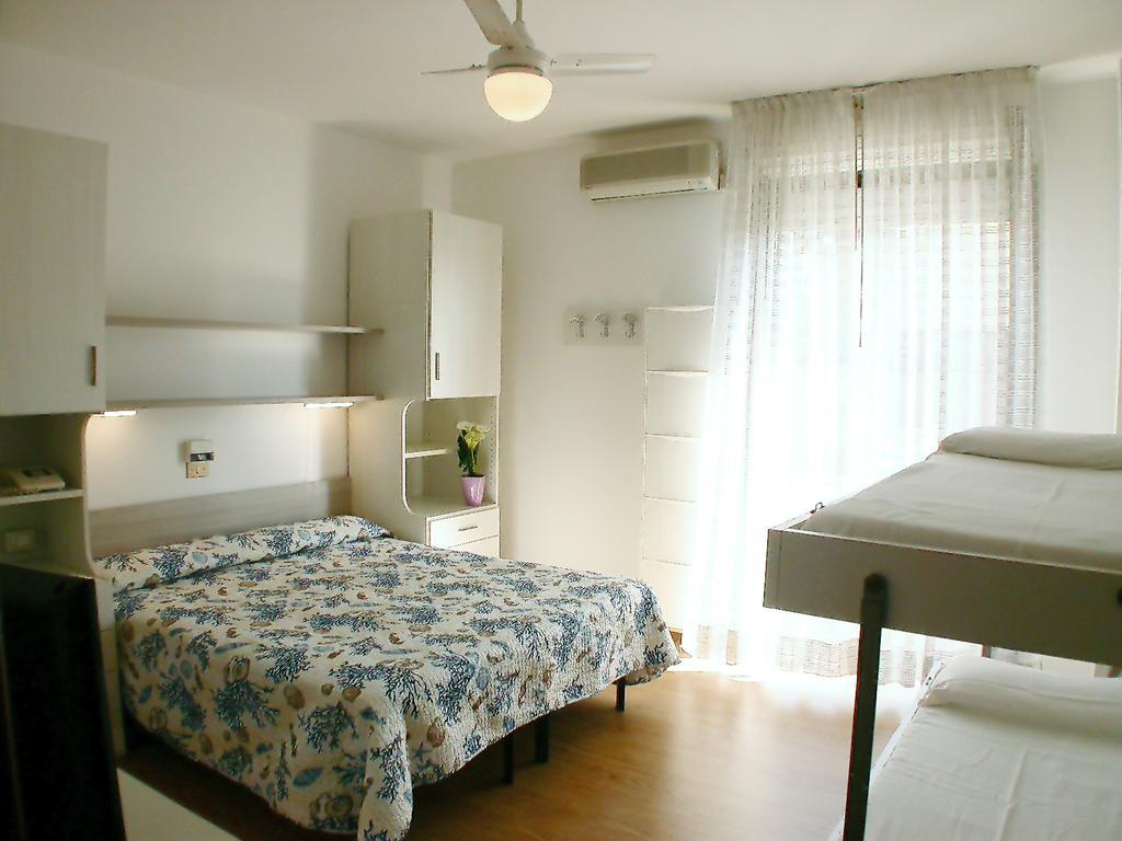Albergo Aquila Лидо-ди-Езоло Номер фото